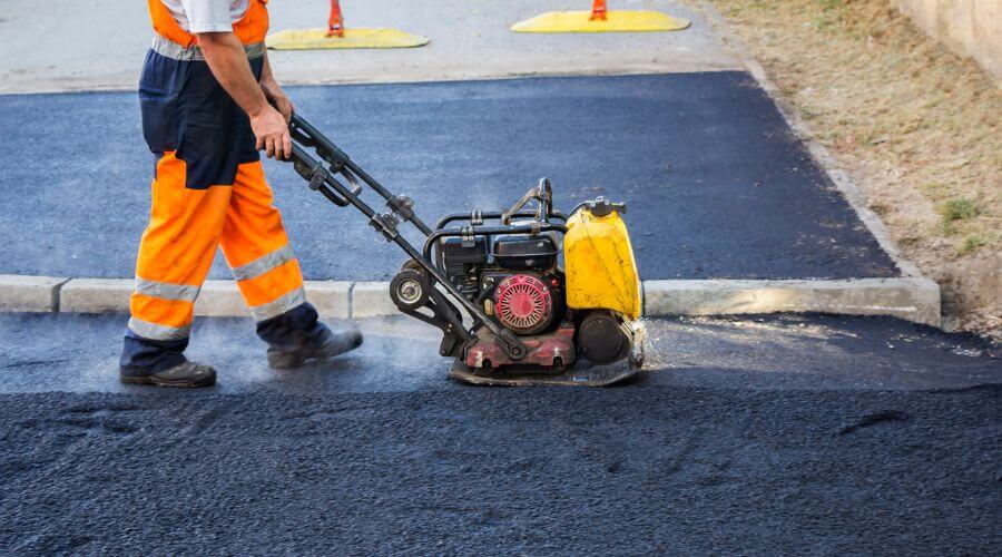 Professional gutter cleaning in Powhatan, AR